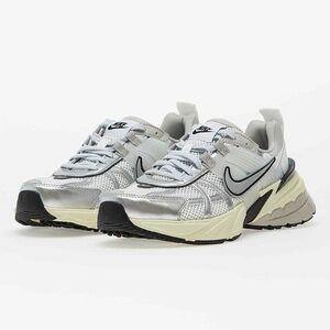 Nike V2K Run White Metallic Silver FD0736-100 Running Shoes Sneaker M9.5 W11